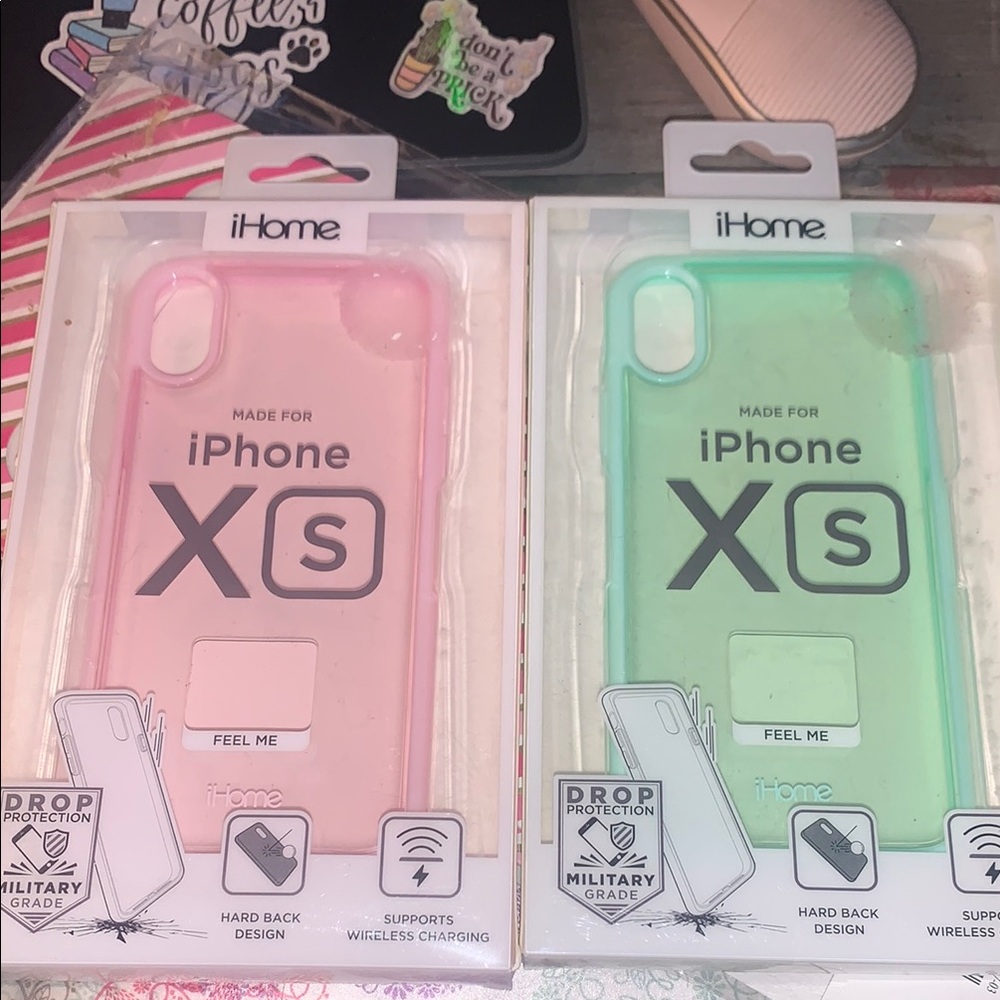 iHome Pink and Green iPhone XS Cases